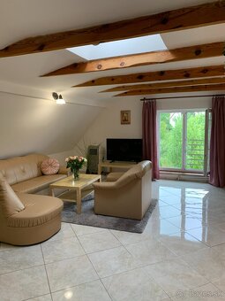 ZARIADENÝ APARTMÁN NA PRENÁJOM - BOJNICE - 11