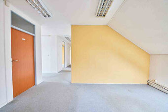 Prenájom administratívnych priestorov,132 m2 - vlastná kuchy - 11