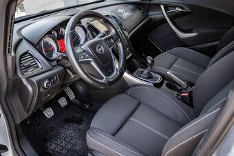 Opel Astra Sport Tourer 2.0 CDTI BiTurbo - 11