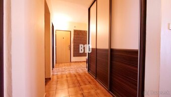 REZERVOVANÉ Na predaj priestranný 4 izbový byt s dvoma LOGGI - 11