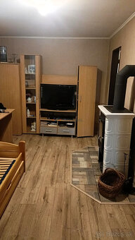 Na predaj rodinný dom s veľkým pozemkom v obci Vaľkovce - 11