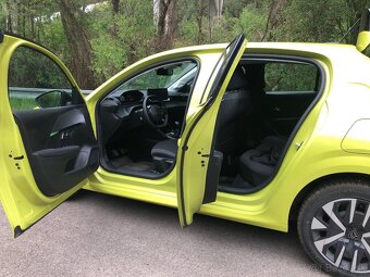 Peugeot 208 1,2 i - 11