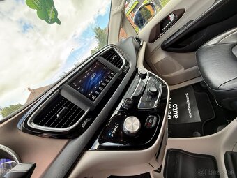 Chrysler Pacifica II - informácie v popise - 11