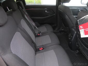 Kia Carens 2014 1.7 CRDi 249971km EX - 11