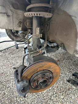 Rozpredam škoda fabia 2 1.2tsi 63kw 77kw - 11