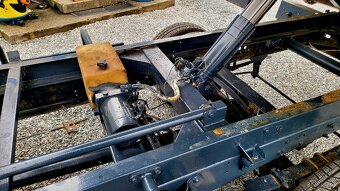 Iveco Daily 35 C12D 7.miestny,sklápač,vyklápač - 11