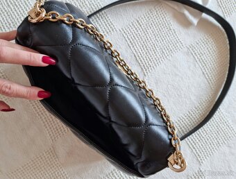 Kožená kabelka Furla - 11