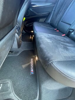 BMW X5 xDrive30d F15 A/T - 11