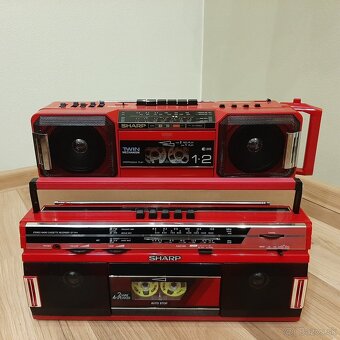 Radiomagnetofon+1-SHARP cerveny gratis. - 11