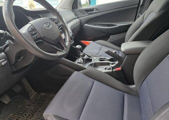 Hyundai Tucson 1.6-130kw-TAŽNÉ 1,9t-4x4 - 11
