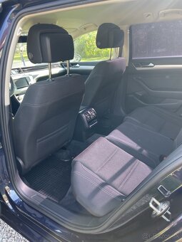 VW Passat B8 2017 bez AD Blue - 11