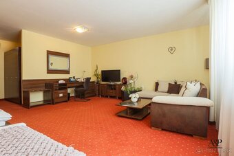 NA PREDAJ ŠTÝLOVÝ HOTEL V ATRAKTÍVNEJ LOKALITE, HURBANOVA UL - 11