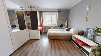 4-izbový rodinný dom s veľkým pozemkom v obci Igram - 11