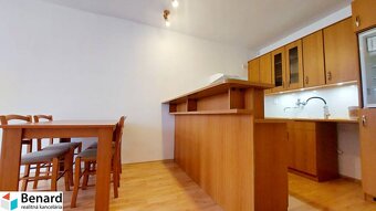 NA PREDAJ POLYFUNKČNÝ DOM NA UL. SLOVENSKÁ, PREŠOV. - 11