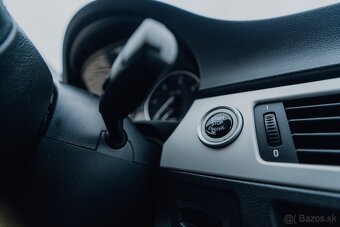 BMW E90 320d– NOVÁ STK/EK – SERVIS - 11