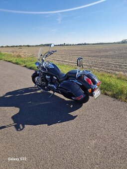 Kawasaki VN 900 Classic - 11