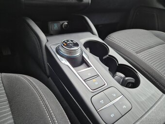 Ford Kuga 2.5 Duratec PHEV 225k Titanium CVT - 11