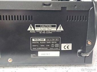 TASCAM DA-20 》Digital Audio Tape (DAT) Player/Recorder Japan - 11