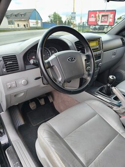 Kia Sorento 2.5 CRDi VGT EX - 11