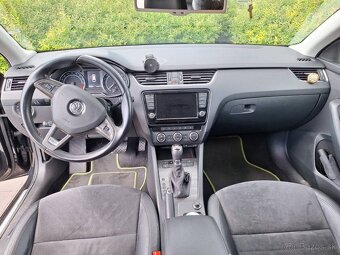 Škoda Octavia Scout - 11