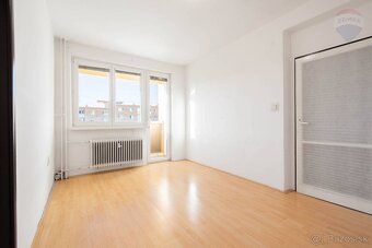 VÝBORNÝ 3-IZBOVÝ BYT S 2 LOGGIAMI, Staré sídlisko, Prievidza - 11