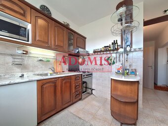 Predáme veľký 4izbový byt 94m2,Húskova ul.KVP,2x loggia,2x k - 11