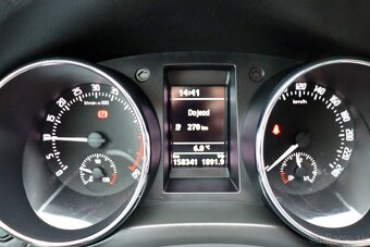 Škoda Yeti 2.0 TDI 140k 4x4 Ambition - 11