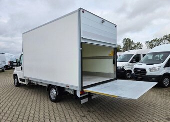 Peugeot Boxer 2.2 HDi 165 koni 8 paletovy kontajner rok 2021 - 11