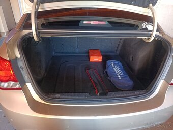 Chevrolet Cruze 1,6 Benzin + LPG - 11