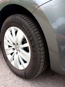 Volkswagen Sharan - 11