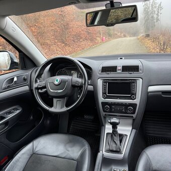 Škoda octavia 2.0 TDi DSG 4x4 - 11