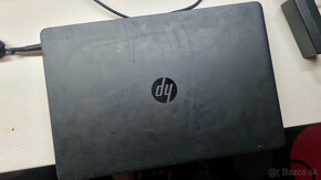 15palcový HP notebook - nový SSD, škaredší 15palcový HP note - 11