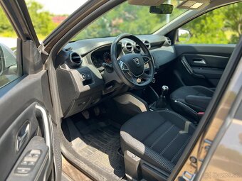 Dacia Duster 1.6 SCe 4X4 - 11