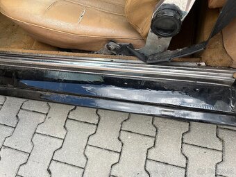 Mercedes SL 350 W107 - 11