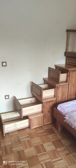 Poschodová posteľ so schodiskom - 11