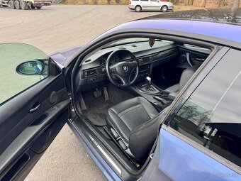 BMW e92 320d coupé - 11