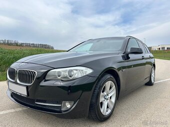 BMW rad 5 Touring 525d xDrive A/T - 11