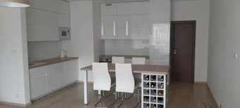 Moderný 3-izbový byt  Antolská  pri nemocnicia jazere - 11