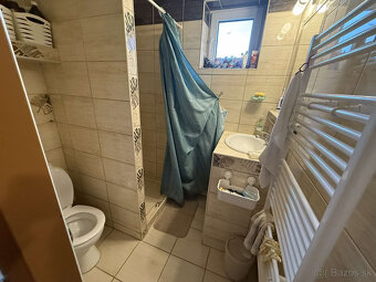 Nová cena - Rodinný dom s krásnou záhradou - 11