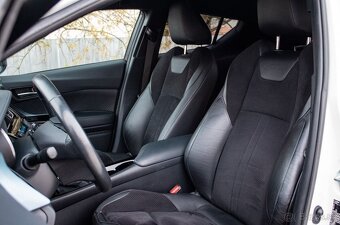 Toyota C-HR 1.8 Hybrid Selection E-CVT - 11