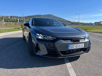Audi RS E-tron GT quattro - 11