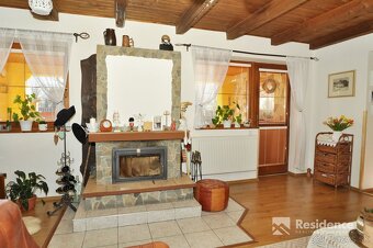 Rodinný dom na Liptove, 6 izieb, pozemok 806 m2 - 11