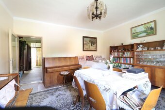 Ponúkame na predaj rodinný dom v obci Predajná - 11