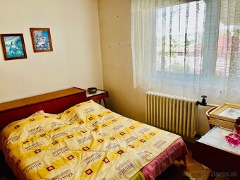 ZNÍŽENÁ CENA zdravý funkčný rodinný dom, 781m2, HE - 11