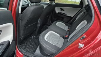 Kia Ceed SW 1.6 Gdi AT - 11