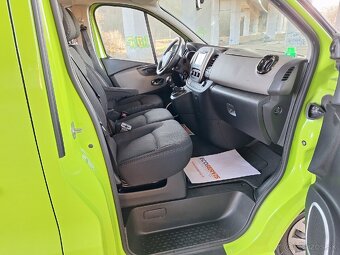 Prenájom vozidla 9-Miestne Renault Trafic - 11