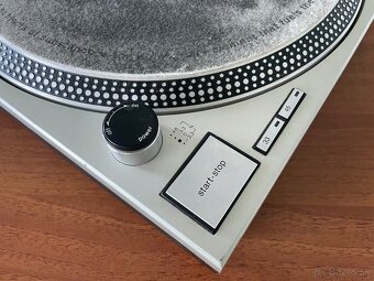 Technics SL 1210 mk2 - 11