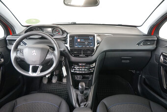 25- PEUGEOT 208, 2019, benzín, 1.2i Signature, 61 kW - 11