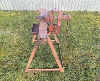 Kováčsky zverák - 11