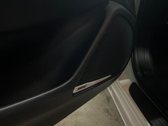 Predám Mazda 6 Combi 143kw Automat - 11
